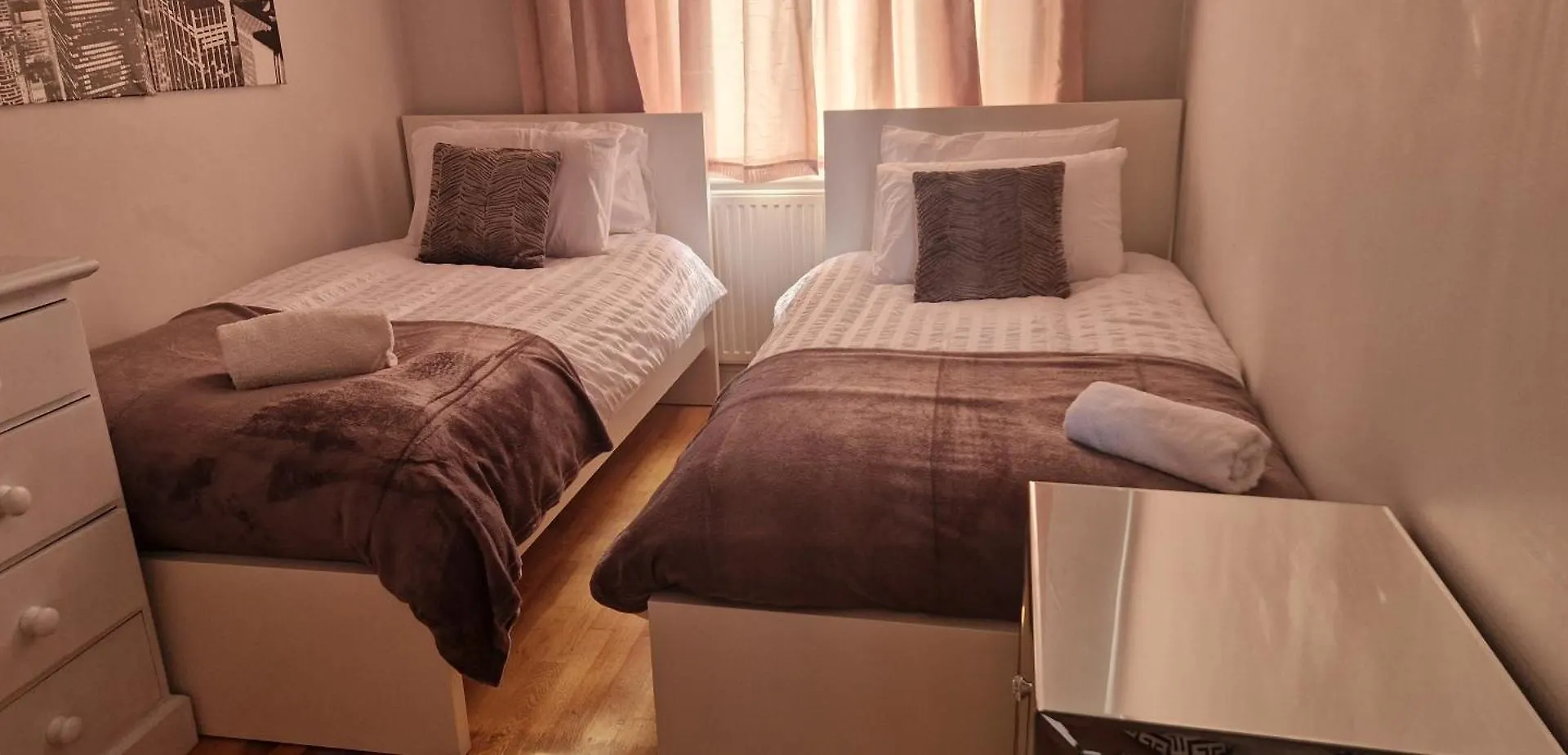 London Butterfly Apartment