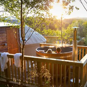 Yurtshire Eavestone - Birch Yurt Ripon